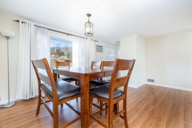 142 Cedar St, House other with 3 bedrooms, 2 bathrooms and null parking in Wethersfield CT | Image 8