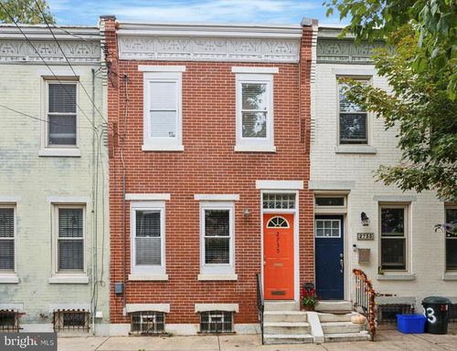 2735 Harper St, PHILADELPHIA, PA, 19130-1216 | Card Image