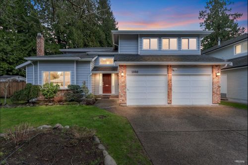 1898 Southmere Cres, Surrey, BC, V4A6W9 | Card Image