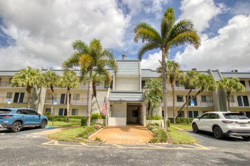 204-4832 Esedra Ct, Lake Worth, FL, 33467-5125 | Card Image