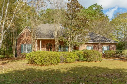 54 Saint Annes Dr, Hattiesburg, MS, 39401-8253 | Card Image