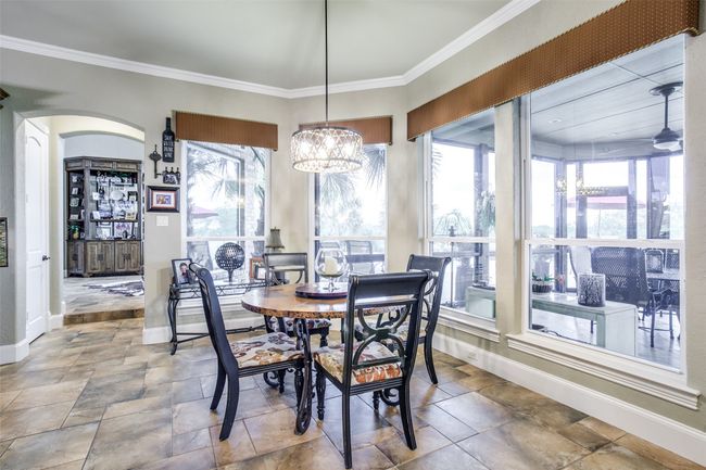 Formal Dining | Image 6
