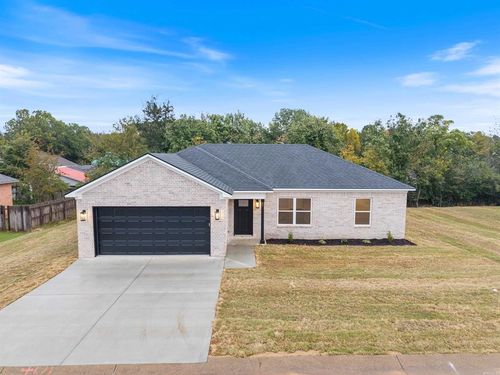 401 Parkway Ave, Morrilton, AR, 72110-1567 | Card Image