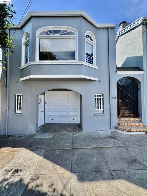 319 Plymouth Ave, San Francisco, CA, 94112-3025 | Card Image