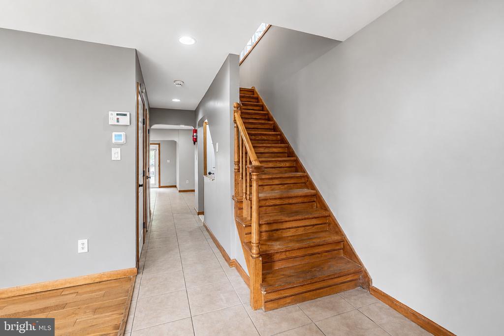 Residential in EAST WINDSOR 5