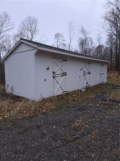 921 Branchton Rd, Boyers, PA, 16020-1401 | Card Image