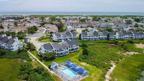 545 Lagoon Blvd, Brigantine, NJ, 08203-1221 | Card Image