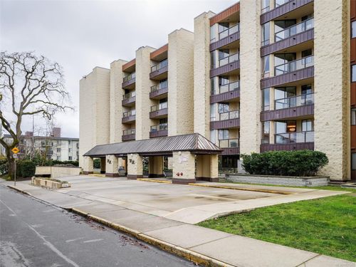213-1745 Leighton Rd, Victoria, BC, V8R6R6 | Card Image