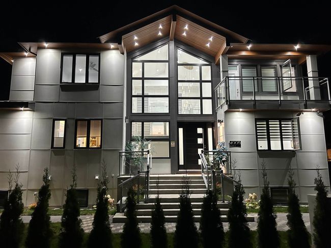 4005 Bond Street, House other with 5 bedrooms, 4 bathrooms and 2 parking in Burnaby BC | Image 2