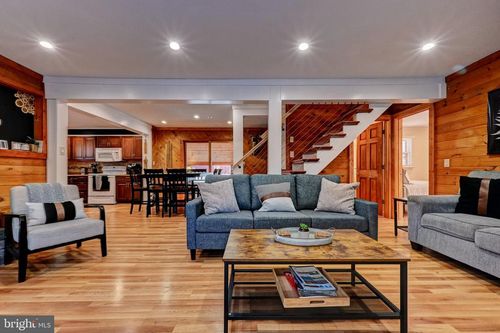 28 Skye Dr, Lake Harmony, PA, 18624 | Card Image