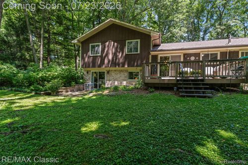 48155 9 Mile Rd, Northville, MI, 48167-9706 | Card Image