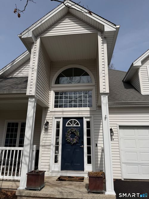 184-184 Oliver Way, Bloomfield, CT, 06002-1928 | Card Image