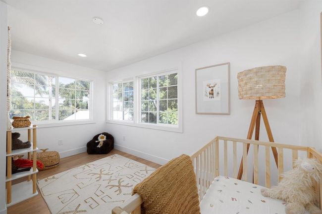Upstairs first accessory bedroom | Image 35