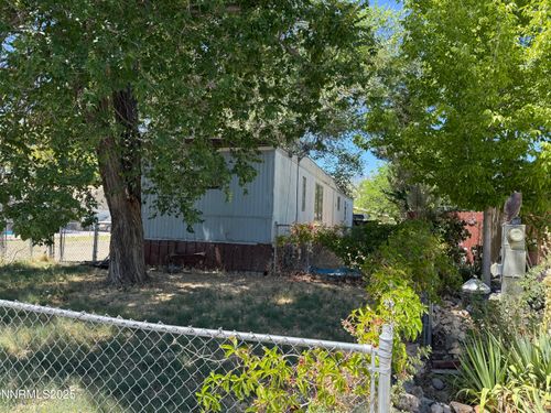 1244 Fleetwood Ave, Carson City, NV, 89701-7549 | Card Image