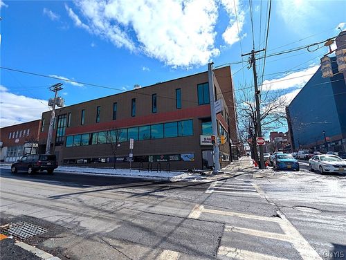 701 S Crouse Avenue, Syracuse, NY, 13210 | Card Image