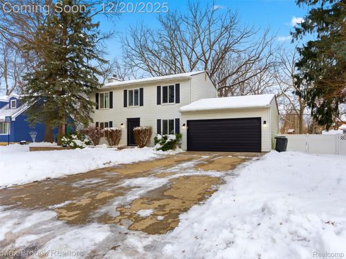 3655 Walnut, West Bloomfield, MI, 48324-2664 | Card Image