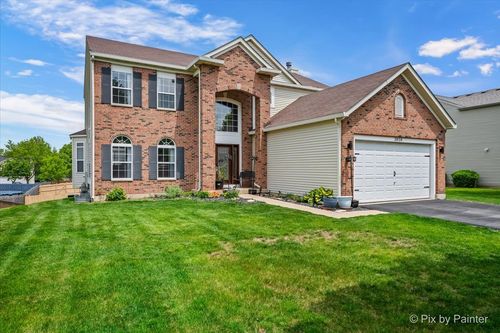 2030 Westbury Ln, Aurora, IL, 60502-7177 | Card Image