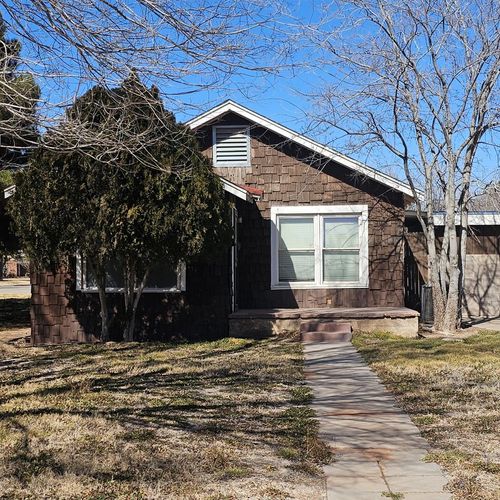 1210 W Indiana Ave, Midland, TX, 79701-6655 | Card Image