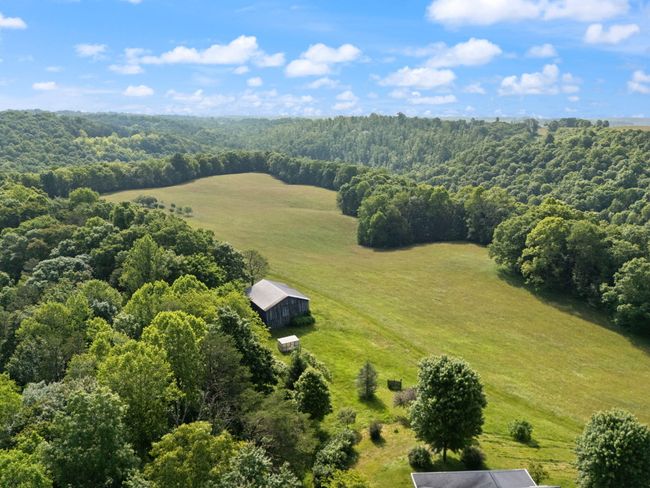 225 Hilltop Rd, Home with 3 bedrooms, 3 bathrooms and null parking in East Bernstadt KY | Image 76