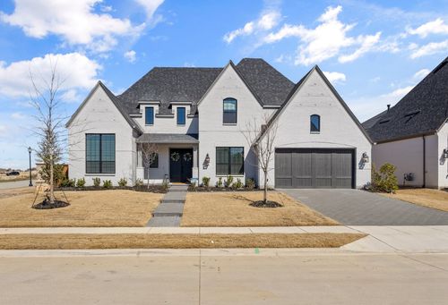2800 Count Fleet Way, Celina, TX, 75009-2427 | Card Image