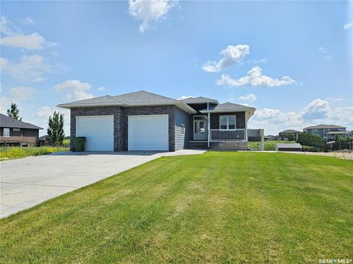 123 Iron Bridge Dr, Moose Jaw, SK, S6J0B4 | Card Image