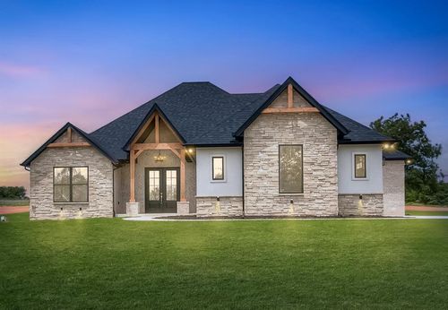 1600 N 60th, Noble, OK, 73068-9146 | Card Image