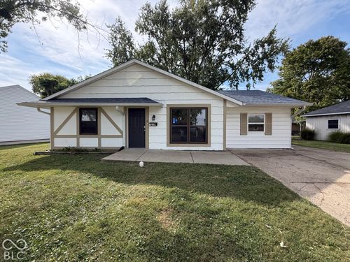 1036 Eastlawn Dr, Whiteland, IN, 46184-1012 | Card Image