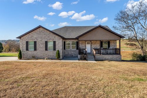 510 Bridle Path Ln, Hartsville, TN, 37074-3584 | Card Image