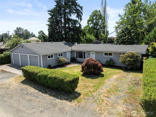 2004 Earl St, Centralia, WA, 98531-1811 | Card Image