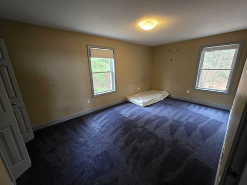 105 Pound Rd, Farmington, NH, 03835-3610 | Card Image