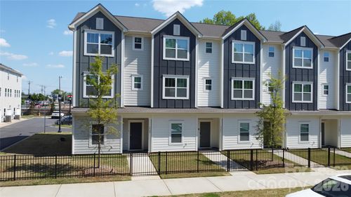 3948 Winterfield Pl, Charlotte, NC, 28205-5929 | Card Image