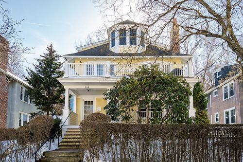 1-108 Columbia St, Brookline, MA, 02446-2422 | Card Image