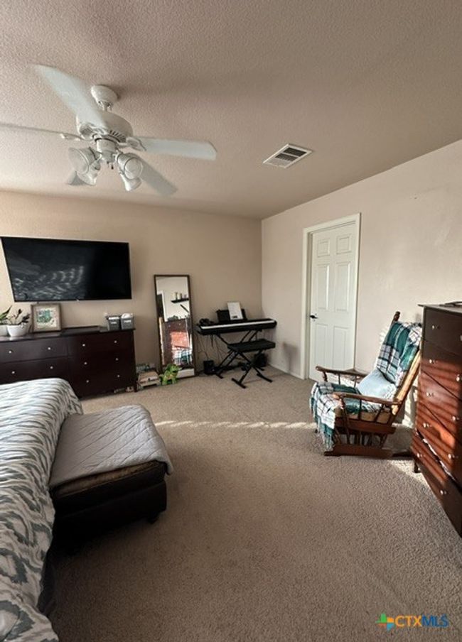 172 Coreopsis Cv, House other with 4 bedrooms, 3 bathrooms and null parking in Kyle TX | Image 12