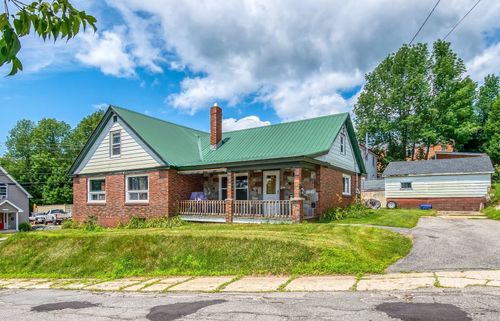 466 Hillside Avenue, Berlin, NH, 03570 | Card Image