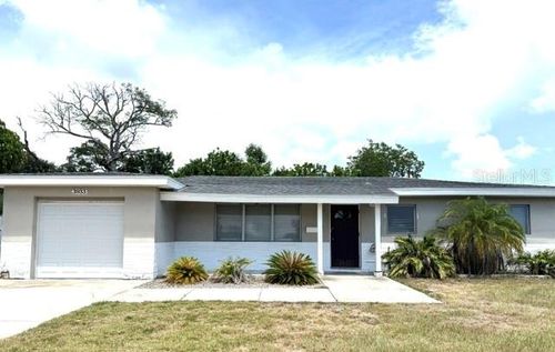 3933 58th Ln N, ST PETERSBURG, FL, 33709-5231 | Card Image