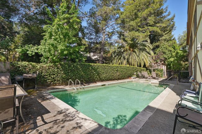 APT-104 - 735 El Camino Real, Condo with 2 bedrooms, 1 bathrooms and null parking in Burlingame CA | Image 31