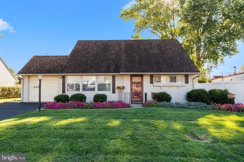 31 Quail Rd, LEVITTOWN, PA, 19057-2006 | Card Image