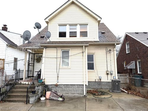 5510 Bingham St, Dearborn, MI, 48126-3343 | Card Image