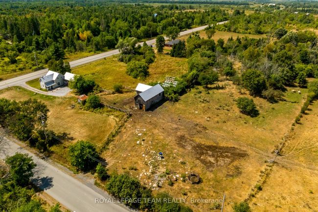 2106 Dunrobin Rd, House other with 3 bedrooms, 2 bathrooms and 8 parking in Dunrobin ON | Image 40