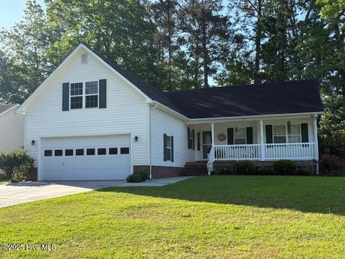 134 Leonard Dr, New Bern, NC, 28560-7949 | Card Image