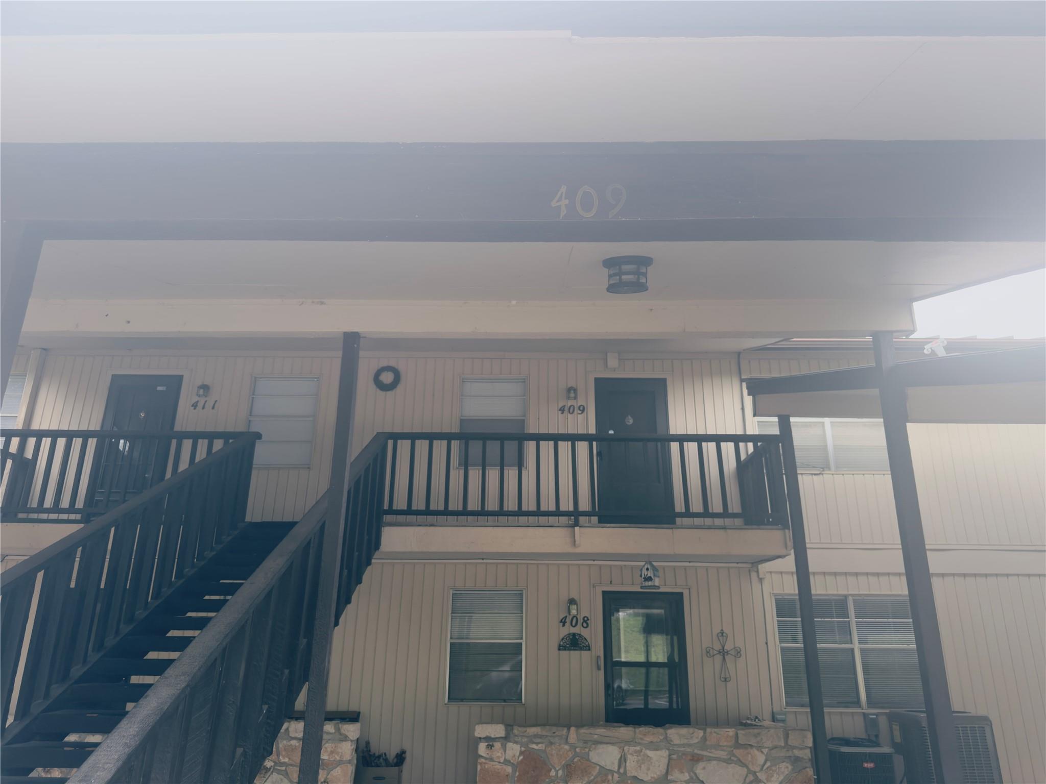 Residential in Horseshoe Bay 4