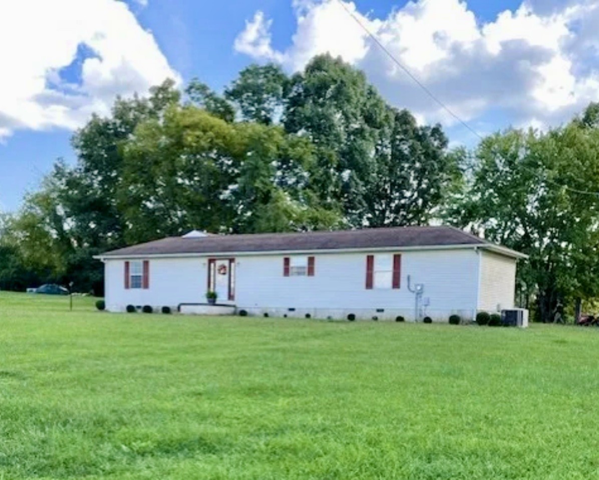 Clax Branch Rd, Loretto, TN 38469