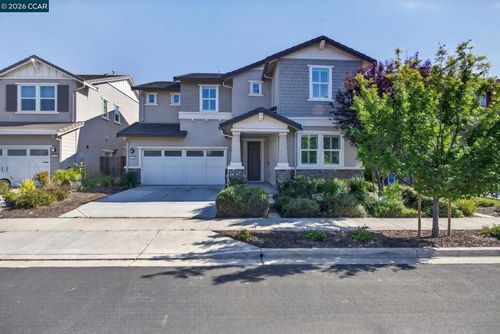 284 Bear Creek Dr, Brentwood, CA, 94513-4286 | Card Image