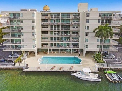 apt-2g-9500 W Bay Harbor Dr, Bay Harbor Islands, FL, 33154-2014 | Card Image