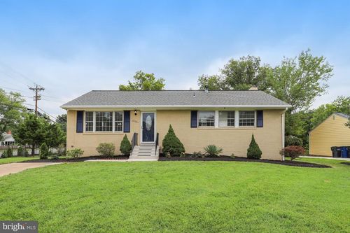 5701 Ottawa Rd, CENTREVILLE, VA, 20120-1441 | Card Image