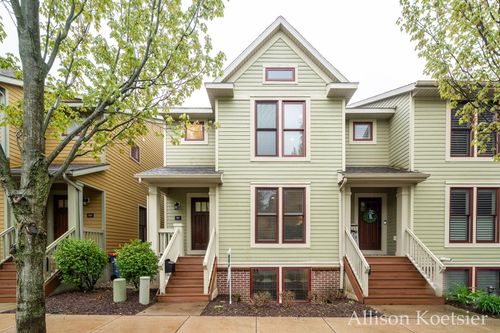 918 Blodgett Street Se, Grand Rapids, MI, 49506 | Card Image