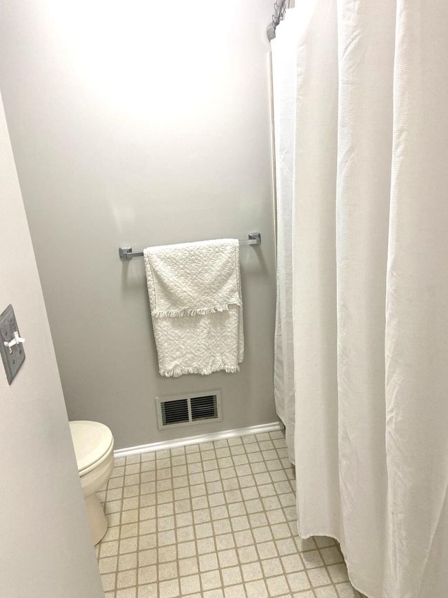 2165 Pauline Ct, Condo with 2 bedrooms, 2 bathrooms and null parking in Ann Arbor MI | Image 19