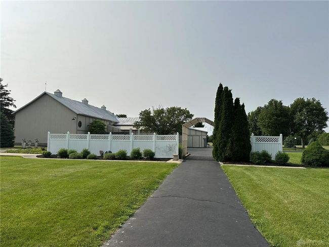 3155 S State Route 48, House other with 4 bedrooms, 3 bathrooms and null parking in Ludlow Falls OH | Image 48