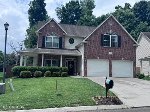 1528 Crescent Oaks Ln, Lenoir City, TN, 37772-4199 | Card Image