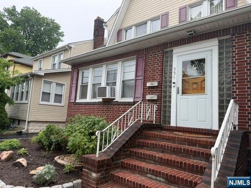 551 Olympia Ave, Cliffside Park, NJ, 07010-1716 | Card Image